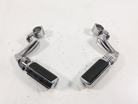 2006 Harley Touring FLHTCUI Electra Glide Highway Footpeg Willi G Skull 50370-04 {{ shop.shopifyCountryName }} - Mototech271