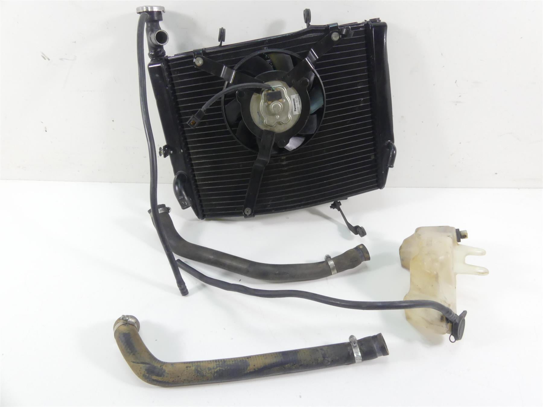 2006 Triumph Daytona 675 Radiator Fan Reservoir Hoses Set -Read T2100072