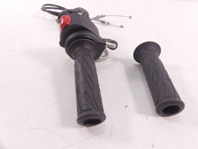 Load image into Gallery viewer, 2018 Suzuki GSXR750 Right Control Switch Start Kill Throttle Grip Set 37200-47H3
