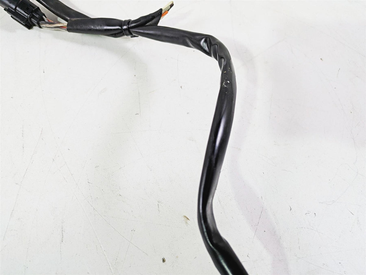2013 Harley VRSCF Muscle Rod Right Hand Control Switch - Read 71684-06A {{ shop.shopifyCountryName }} - Mototech271