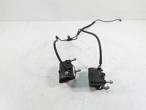 2006 Harley Touring FLHTCUI Electra Glide Front Brake Calipers 44023-00 44046-00 | Mototech271