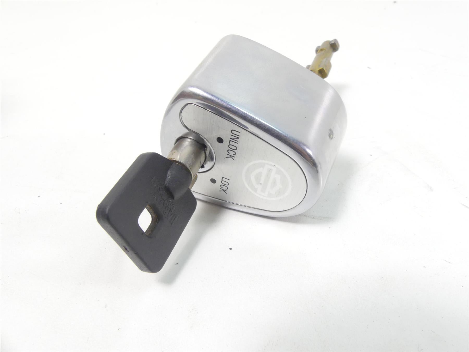 2007 Harley FLHTCU SE2 CVO Electra Glide Ignition Key Lock Set 71530-03C {{ shop.shopifyCountryName }} - Mototech271