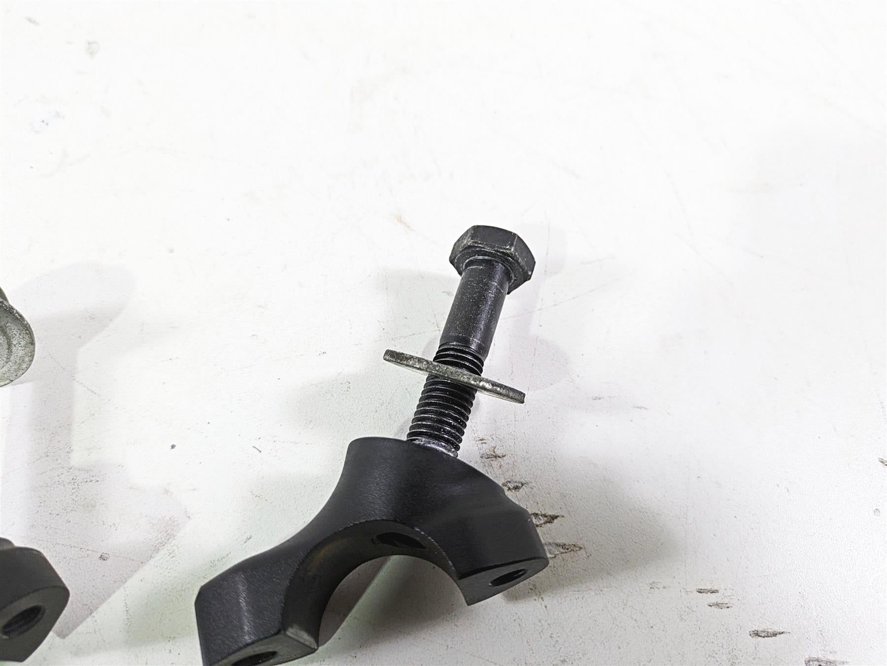 2018 Indian Chieftain Dark Horse Handlebar Riser Holder 5139656 {{ shop.shopifyCountryName }} - Mototech271