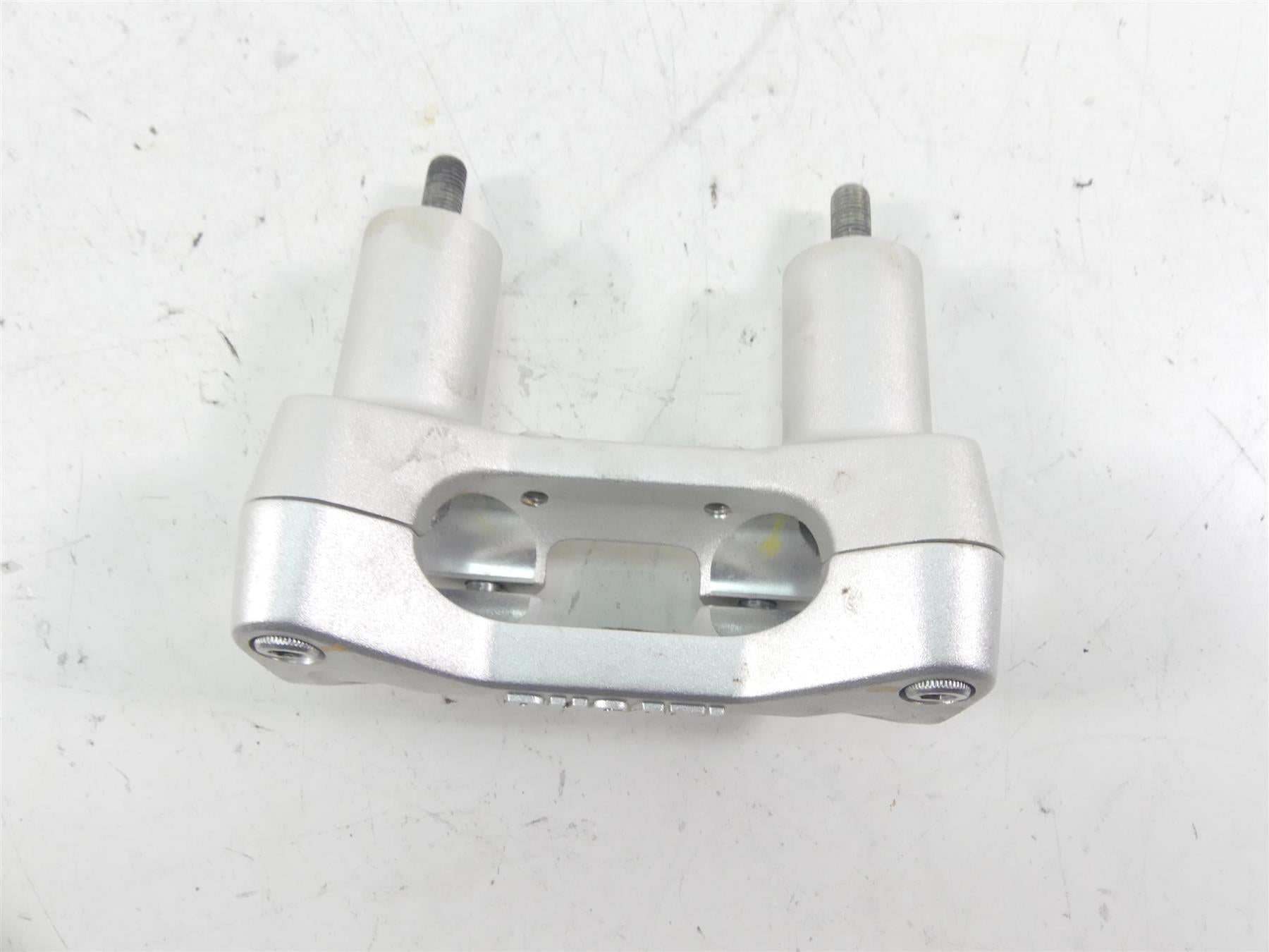2020 Ducati Multistrada 1260 Enduro Handlebar Holder Riser Clamp 36011792AA {{ shop.shopifyCountryName }} - Mototech271