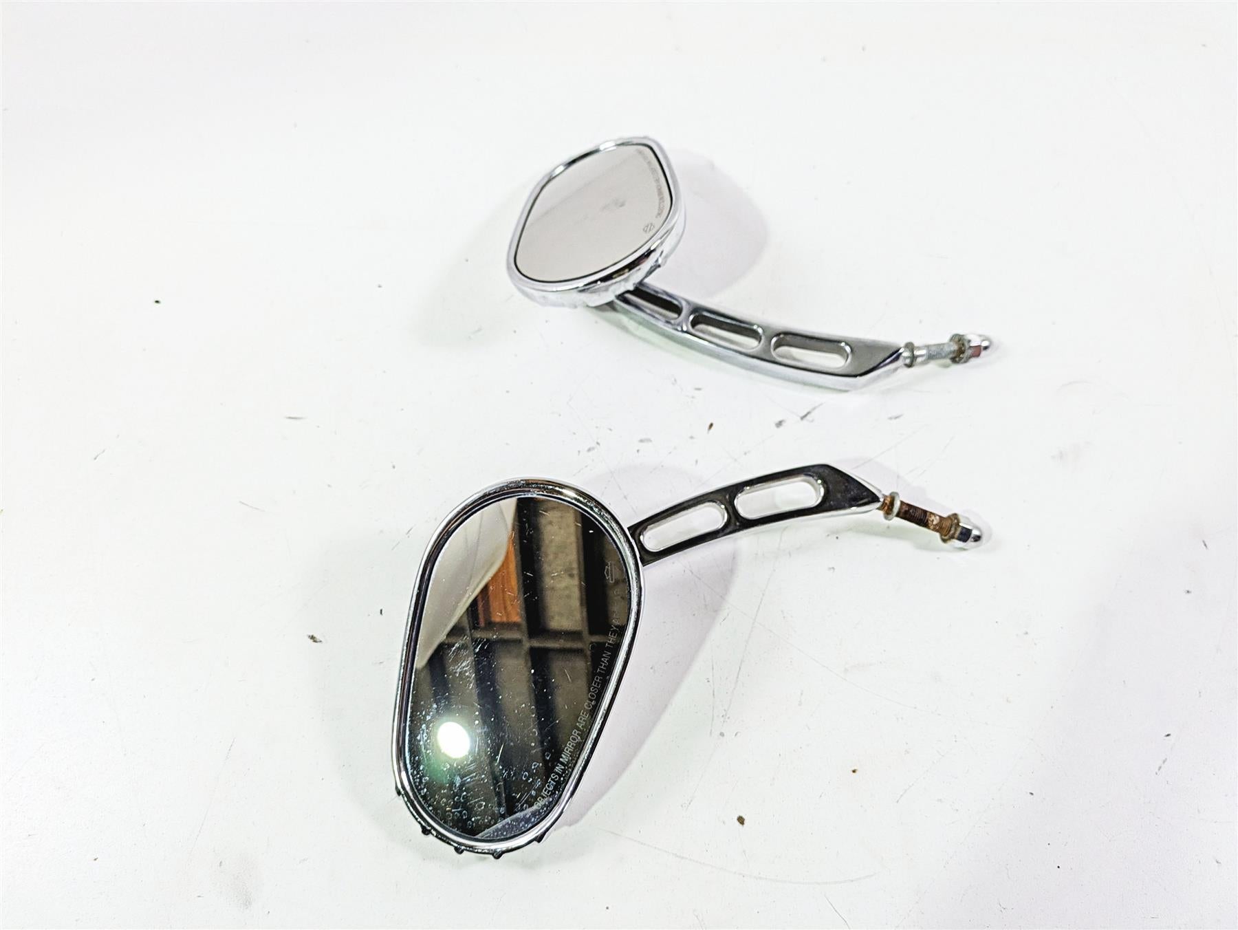 2011 Harley Touring FLHTCUSE CVO E-Glide Rear View Mirror Set 92341-09A 92342-09 {{ shop.shopifyCountryName }} - Mototech271