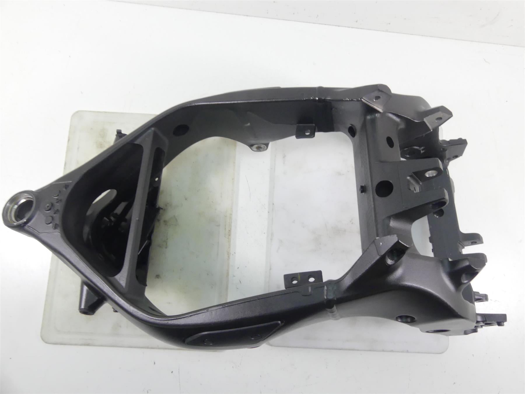 2008 Yamaha FZ1 Fazer Straight Main Frame Chassis With Clean Texas Title 2D1-21110-01-P0 {{ shop.shopifyCountryName }} - Mototech271