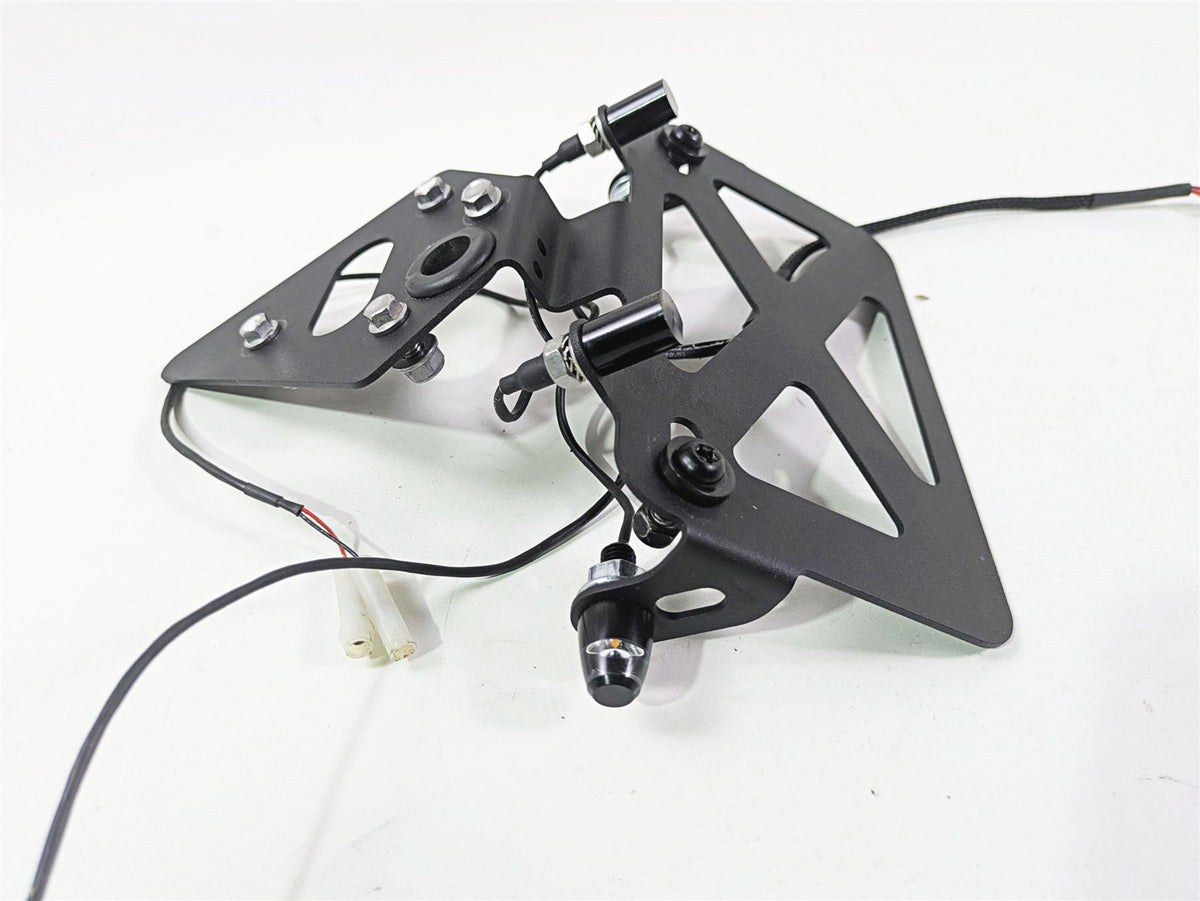 2024 Triumph Street Triple 765 R Brogue Motorcycles Tail Tidy Turn Signal Kit {{ shop.shopifyCountryName }} - Mototech271
