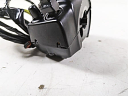 2015 Harley Touring FLHXS Street Glide Left Hand Cruise Control Switch 71500128B {{ shop.shopifyCountryName }} - Mototech271