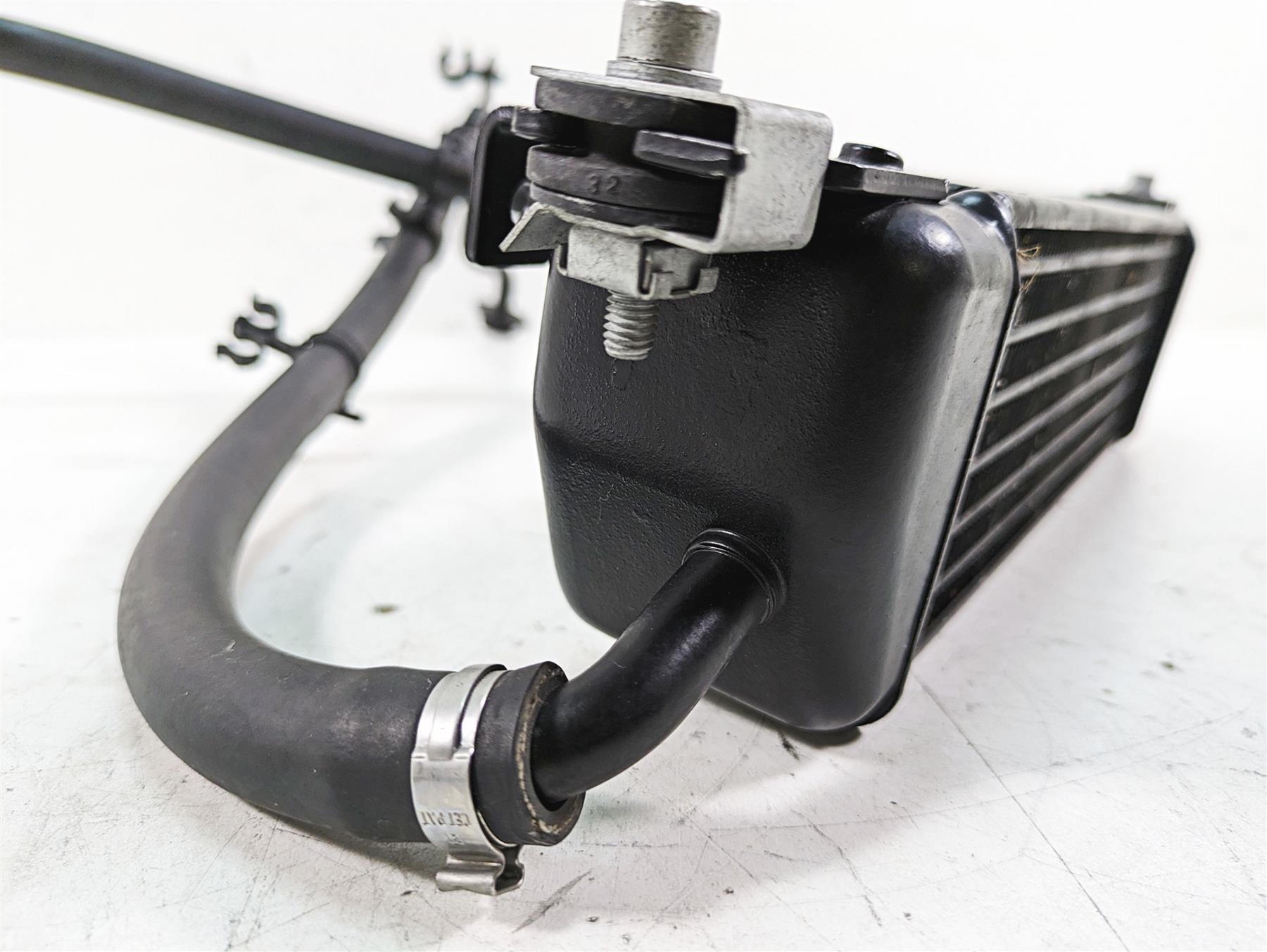 2007 BMW R1200RT K26 Oil Cooler & Lines Hoses Set 17217677364 {{ shop.shopifyCountryName }} - Mototech271