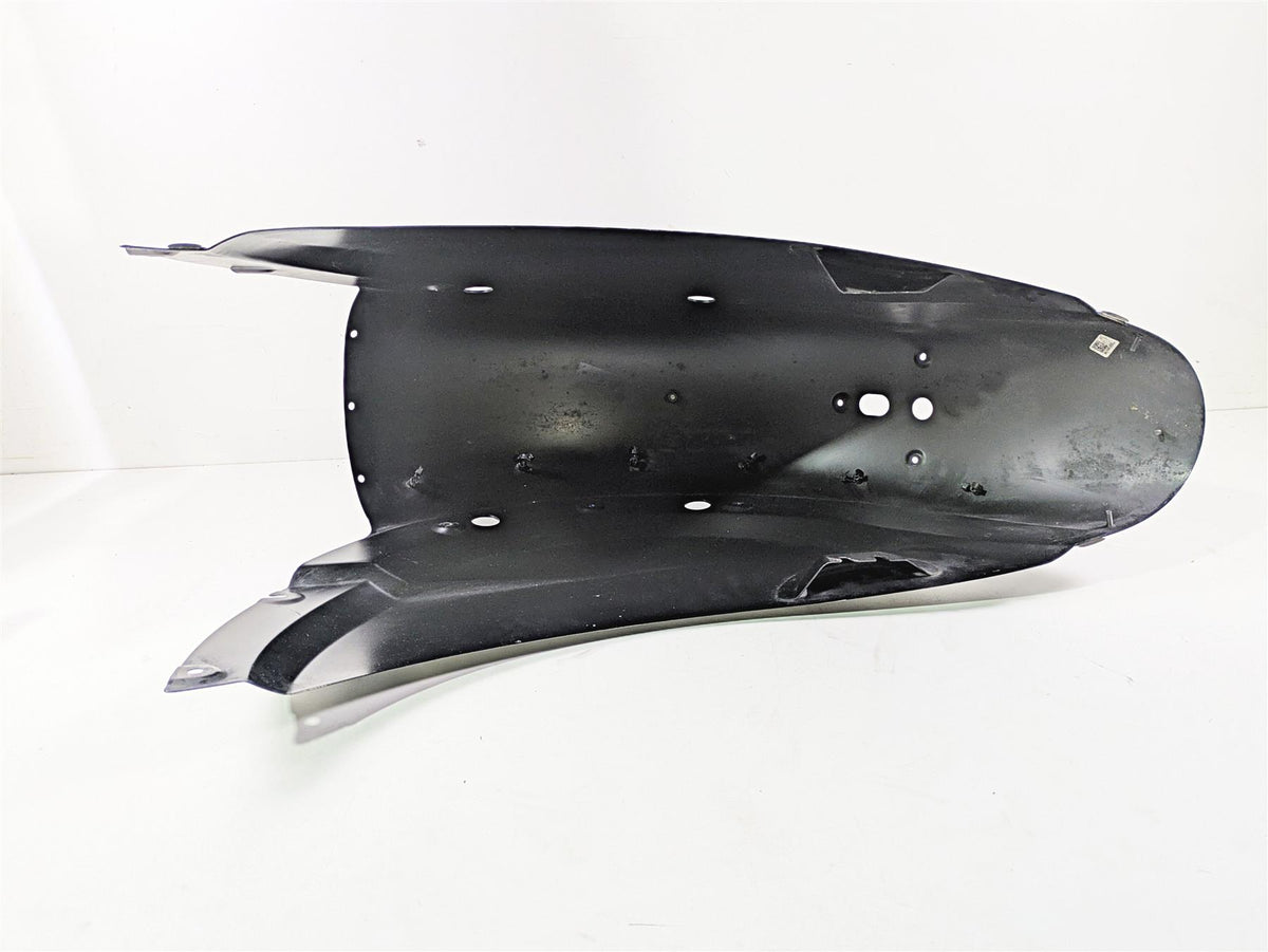2017 Indian Chieftain Limited Rear Fender - Gloss Black - Dent 1019209 {{ shop.shopifyCountryName }} - Mototech271