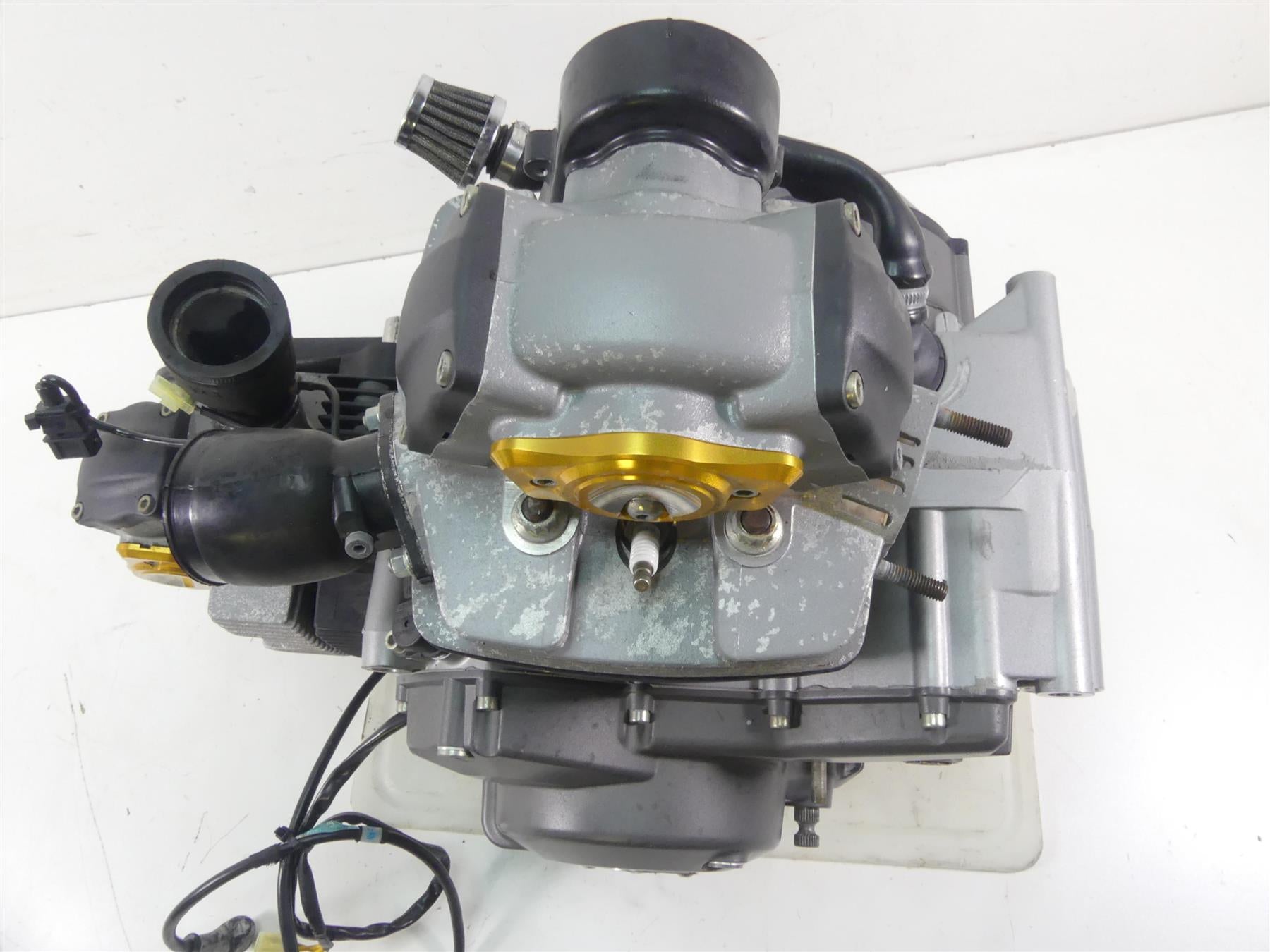 2009 Ducati Monster 1100 S Running Engine Motor Transmission 6K -Video 22522281A {{ shop.shopifyCountryName }} - Mototech271