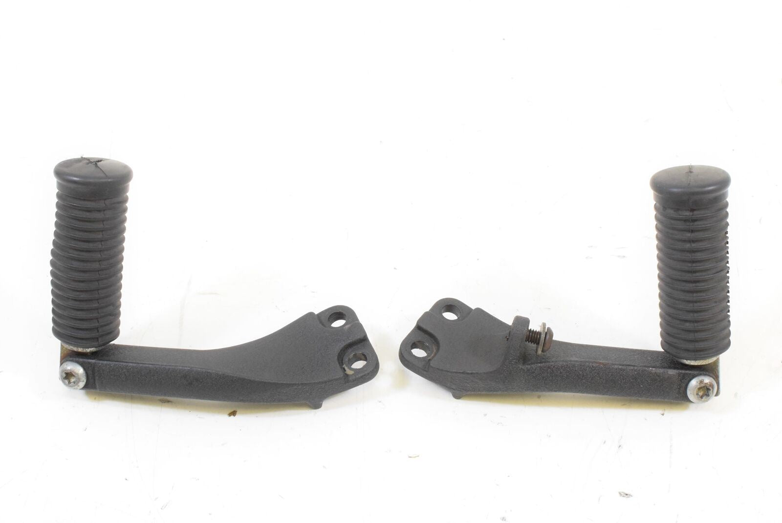 2014 Harley FLD Dyna Switchback 103 Passenger Footpeg Set 49224-06A {{ shop.shopifyCountryName }} - Mototech271