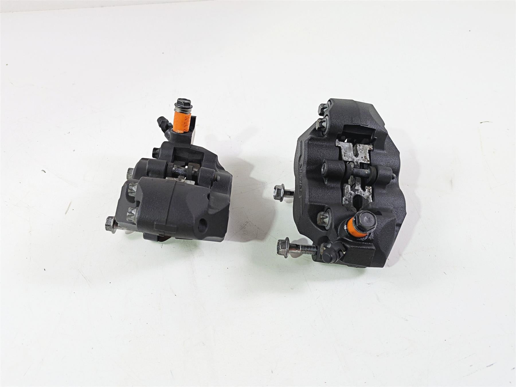 2020 Kawasaki Z900 ZR900 Nissin Front Brake Caliper Set 43080-0130-DJ {{ shop.shopifyCountryName }} - Mototech271