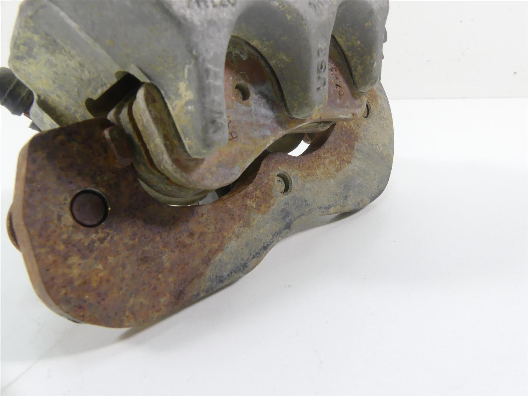 2018 Can Am Maverick X3 Turbo STD Rear Right Brake Caliper 705601515 {{ shop.shopifyCountryName }} - Mototech271
