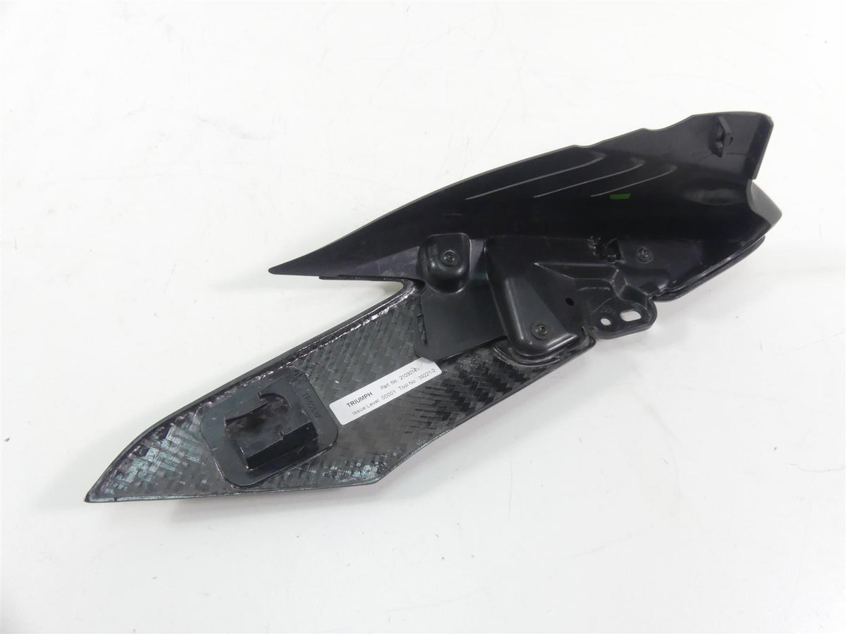 2020 Triumph Speed Triple RS 1050 Left Nice Side Carbon Fiber Cover T2103014 {{ shop.shopifyCountryName }} - Mototech271