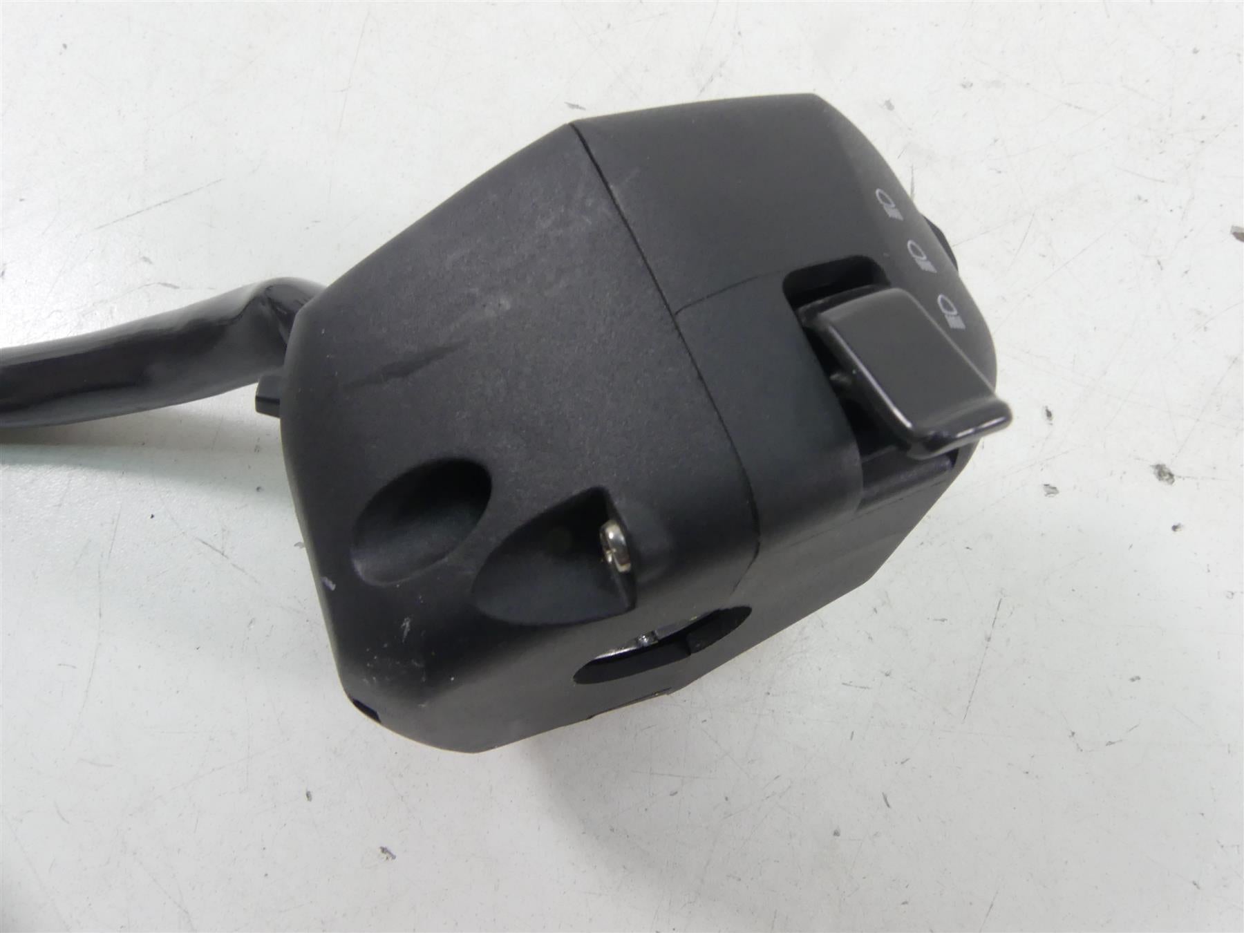 2021 Aprilia RS 660 Left Hand Blinker Mode Control Switch 2D000548 {{ shop.shopifyCountryName }} - Mototech271