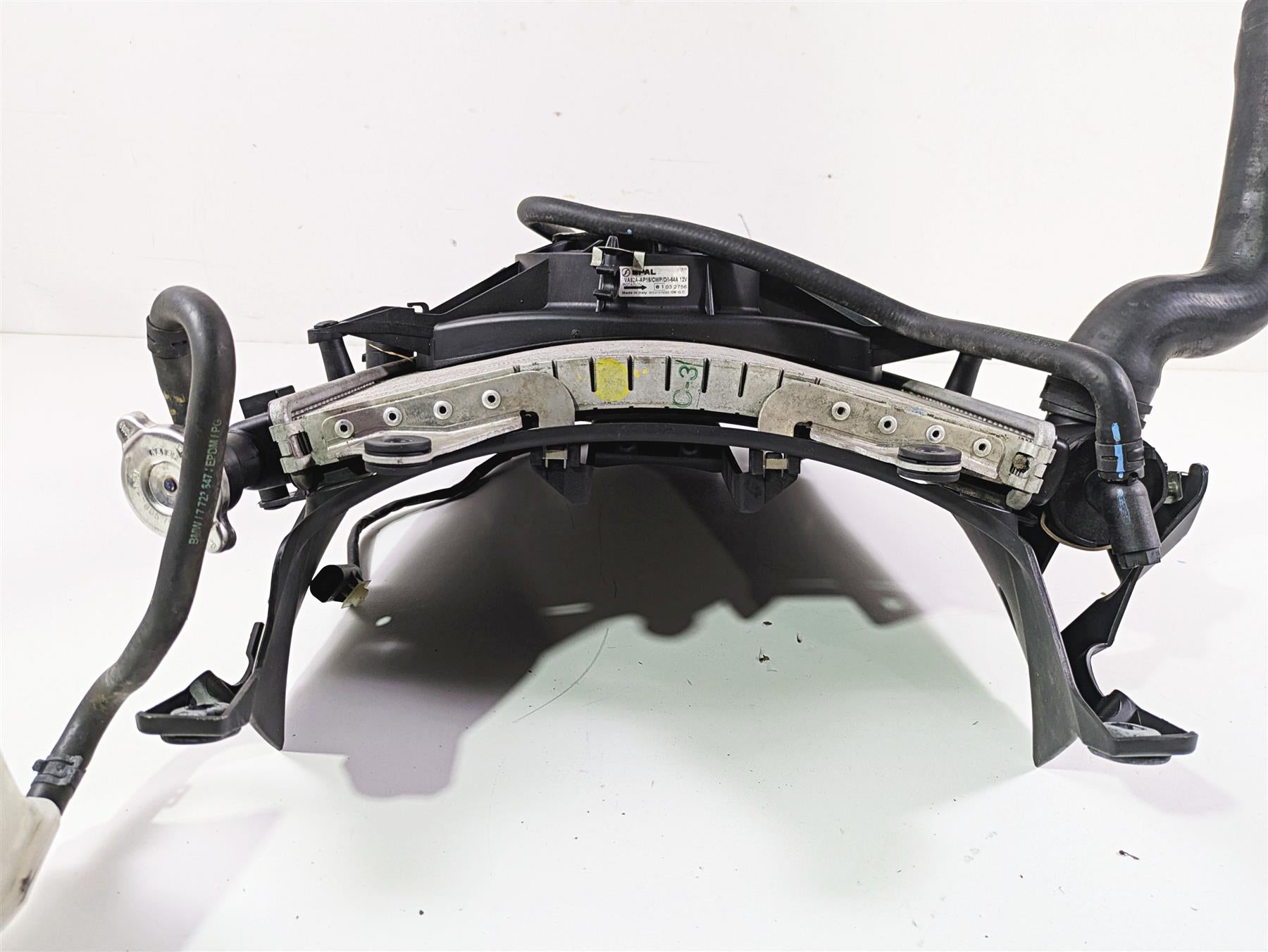 2014 BMW K1600 GTL K48 Radiator Fan Reservoir Hoses Cover Set 17117726416 {{ shop.shopifyCountryName }} - Mototech271