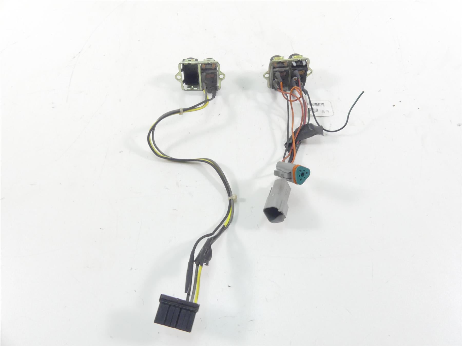 2013 Harley Touring FLHTP Electra Glide Auxiliary Switch Set - Read 71513-98 {{ shop.shopifyCountryName }} - Mototech271