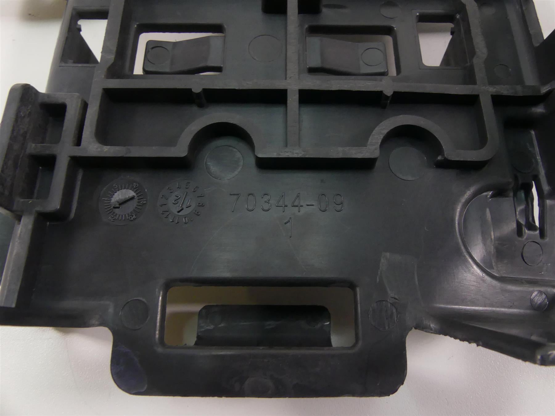 2013 Harley Touring FLHX Street Glide Electrical & Battery Stay Holder 66281-09B {{ shop.shopifyCountryName }} - Mototech271