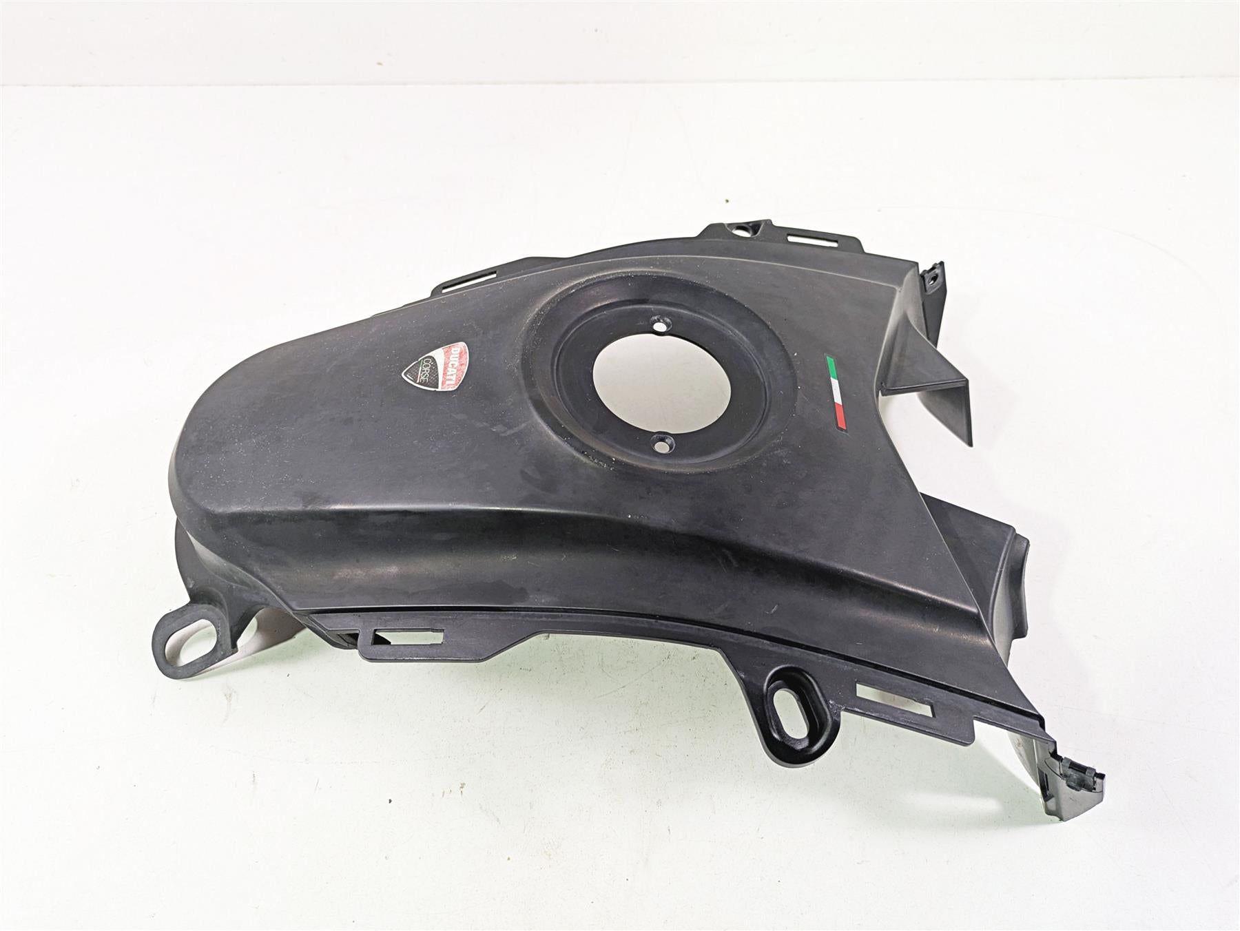 2013 Ducati Hypermotard 821 SP Center Fuel Tank Fairing Cover 48015671B {{ shop.shopifyCountryName }} - Mototech271