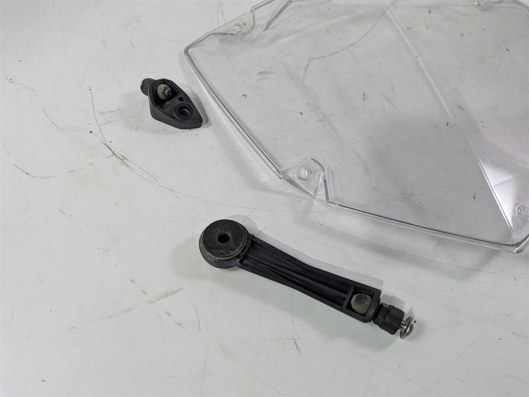 2015 BMW R1200 GS Adv K51 Headlight Cover 77518529205 {{ shop.shopifyCountryName }} - Mototech271