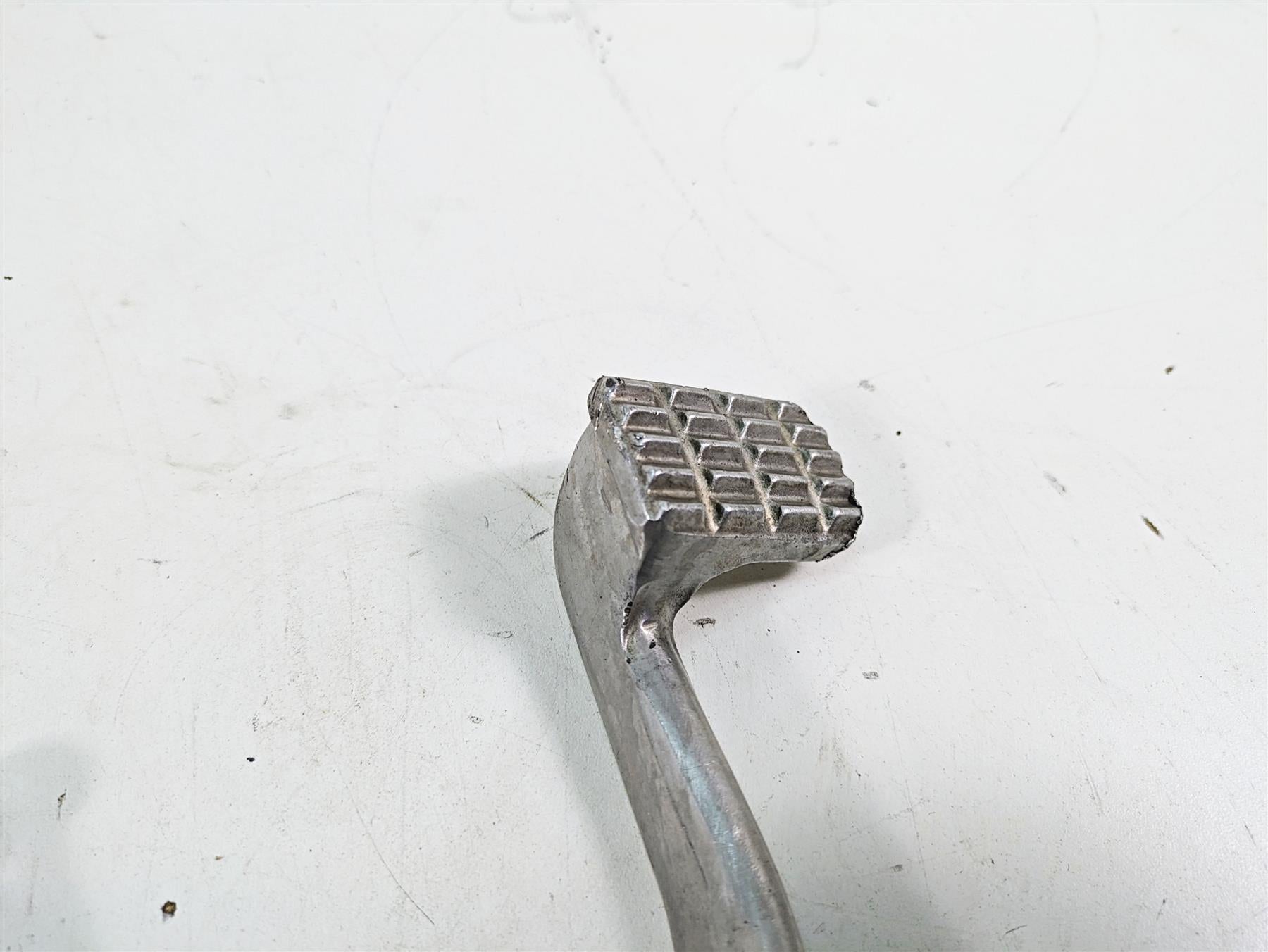 1994 Harley Sportster XLH883 XL883 Left Right Front Foot Peg Pedal Set 50951-90 {{ shop.shopifyCountryName }} - Mototech271