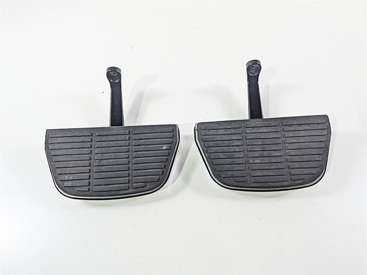 2004 Harley Touring FLTRI Road Glide Rear Passenger Floor Board Set 52719-93B-Mototech271