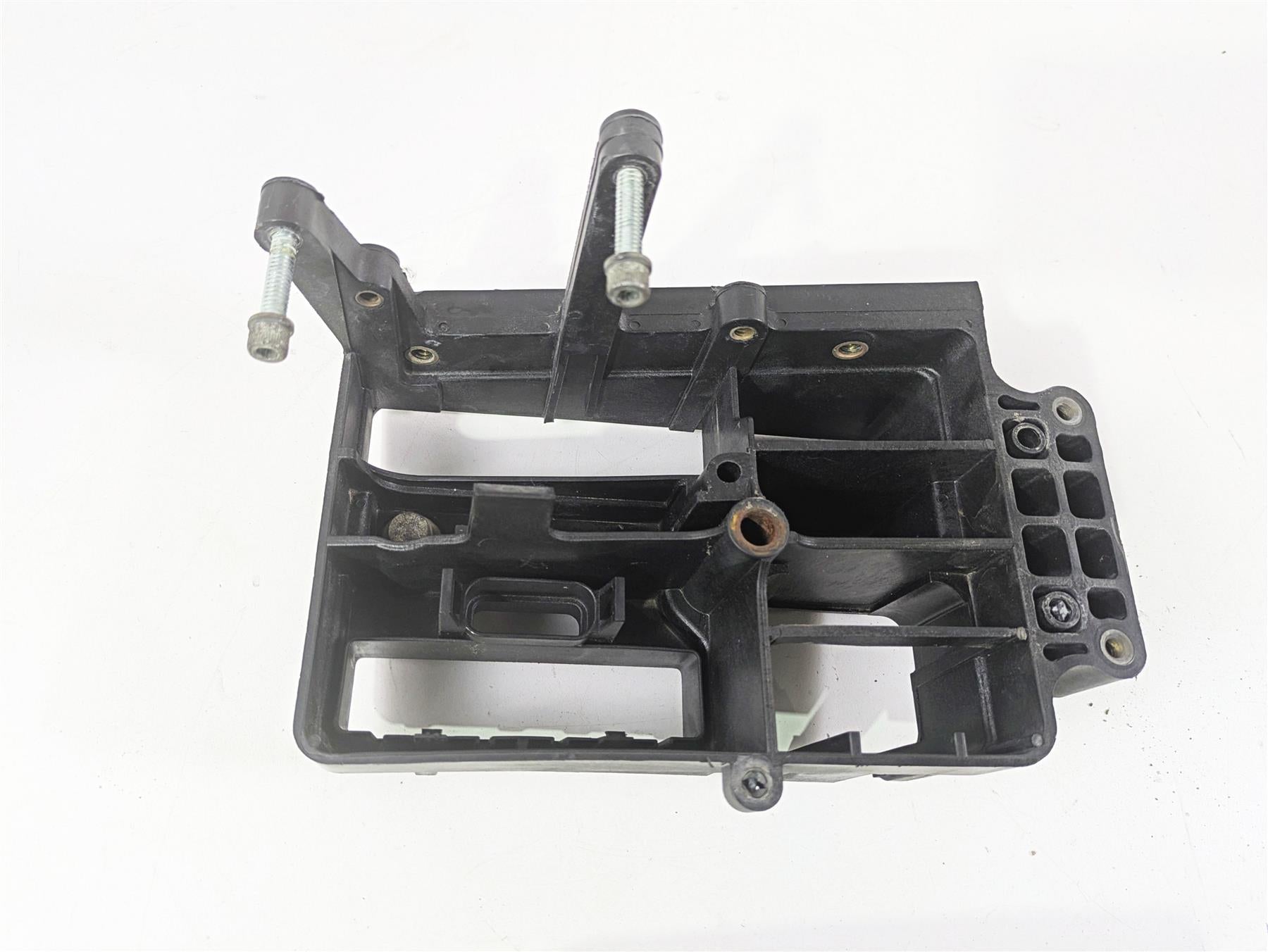 2010 Harley Dyna FXDB Street Bob Electrical Carrier & Wrinkled Cover 70367-04B {{ shop.shopifyCountryName }} - Mototech271