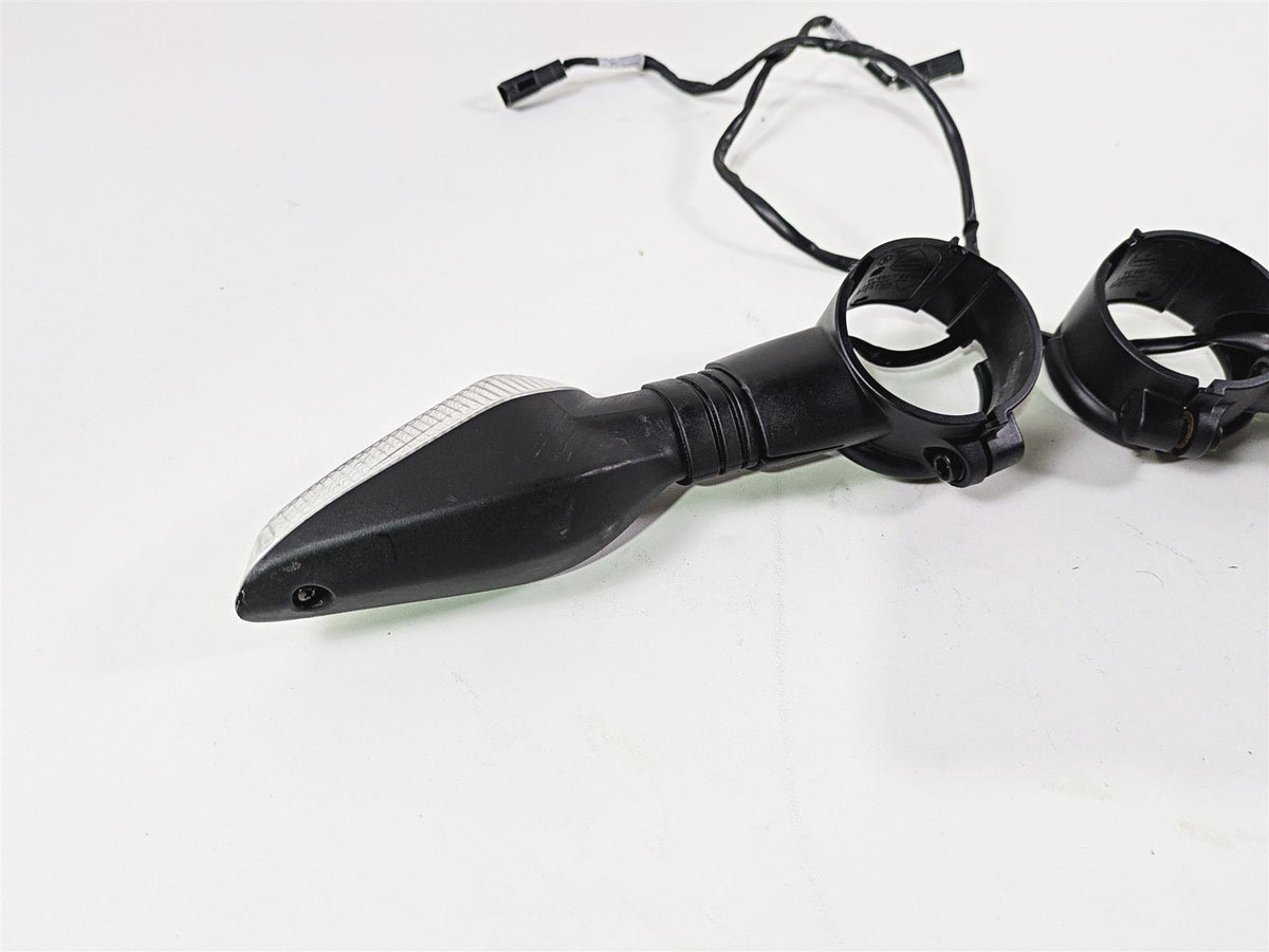 2022 Ducati Streetfighter V2 Front Blinker Turn Signals & Clamps Set 53010322A {{ shop.shopifyCountryName }} - Mototech271
