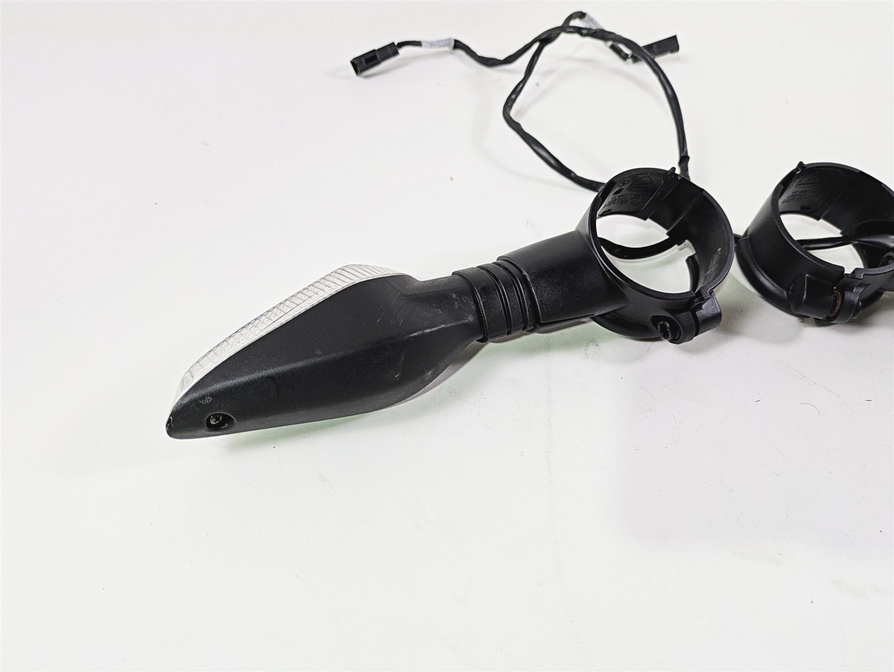 2022 Ducati Streetfighter V2 Front Blinker Turn Signals & Clamps Set 53010322A {{ shop.shopifyCountryName }} - Mototech271