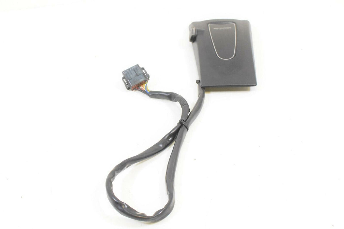 2005 Harley Touring FLHTCUI Electra Glide CB Radio Intercom Plug Port 77136-03 {{ shop.shopifyCountryName }} - Mototech271