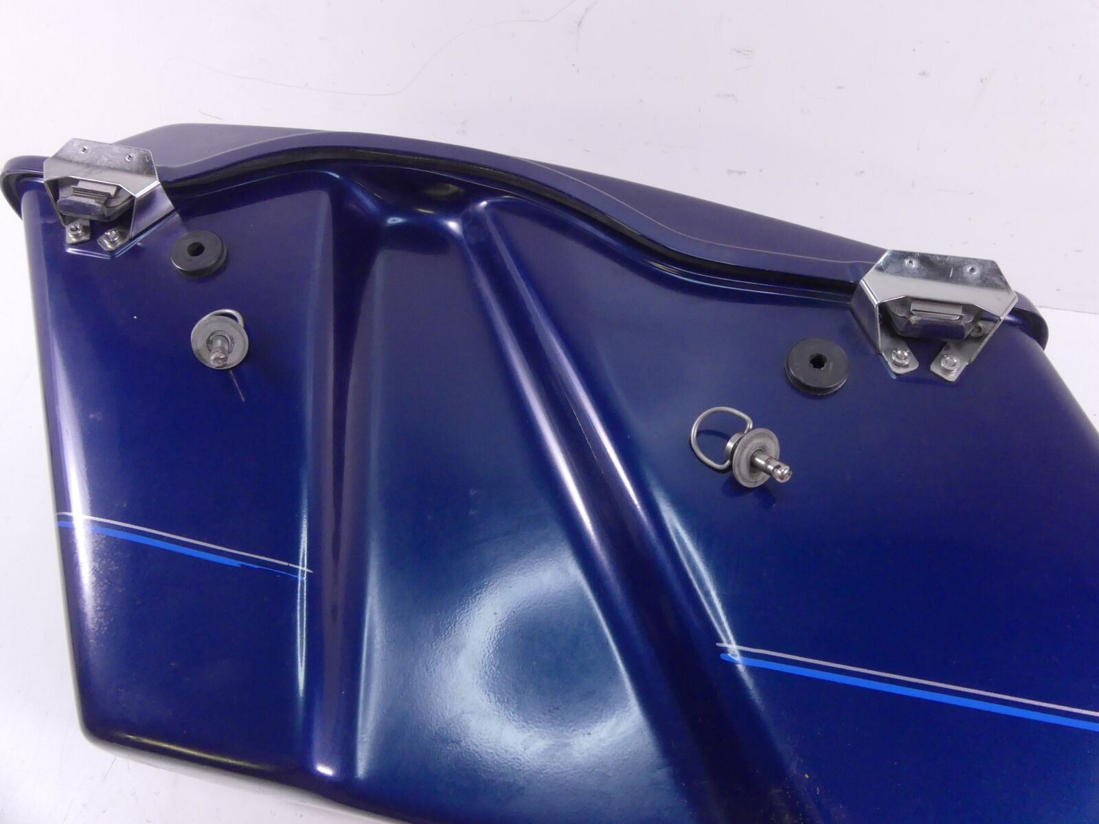 2000 Harley Touring FLHTCI Electra Glide Right Saddlebag Saddle Bag Read 90753-9 {{ shop.shopifyCountryName }} - Mototech271
