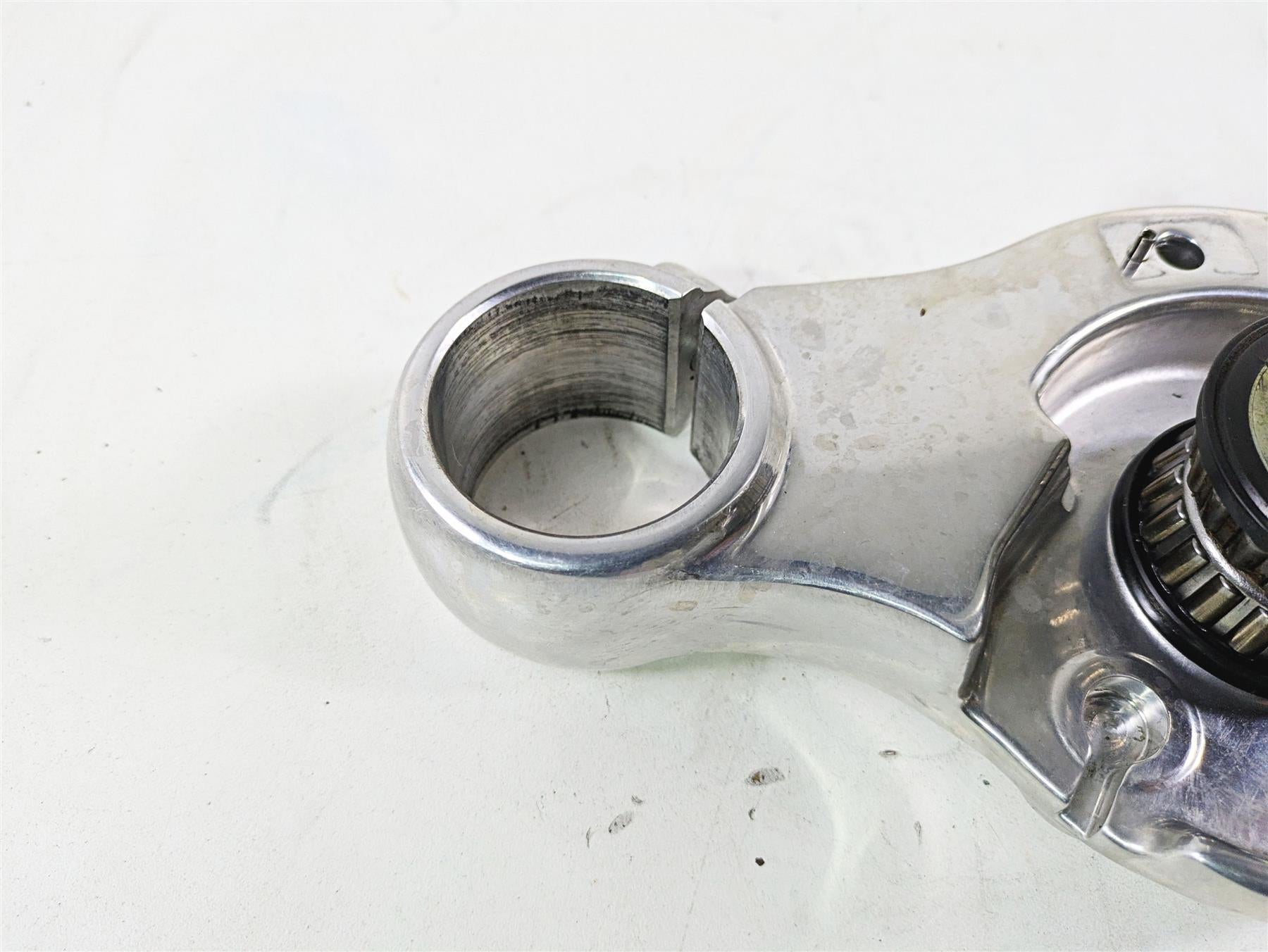 2021 Harley Softail FXST Standard Lower Triple Tree Steering Clamp 45900299 {{ shop.shopifyCountryName }} - Mototech271