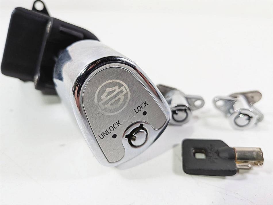 2006 Harley Touring FLHTCU SE CVO Electra Glide Ignition Switch Key Set 71530-03-Mototech271