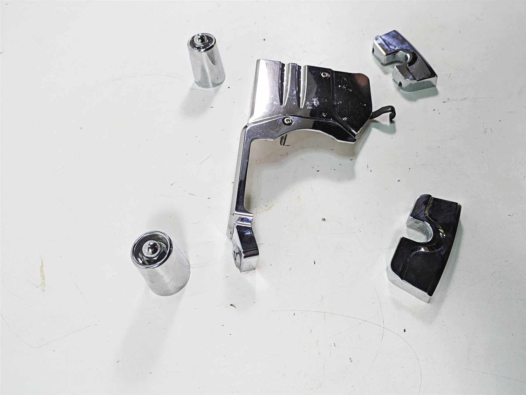 thumbnail image 2 of Buy Kuryakyn Scorpion Spark Plug Covers For Harley 8315 In Ashton... 2 of 12