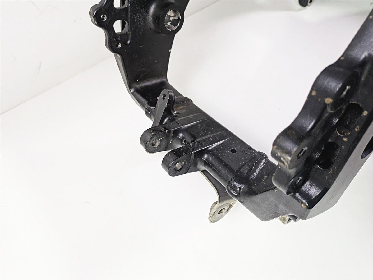 2023 Suzuki GSX1300 RR Hayabusa Straight Main Frame Chassis With Salvage Texas Title 41100-15H20-YAP {{ shop.shopifyCountryName }} - Mototech271