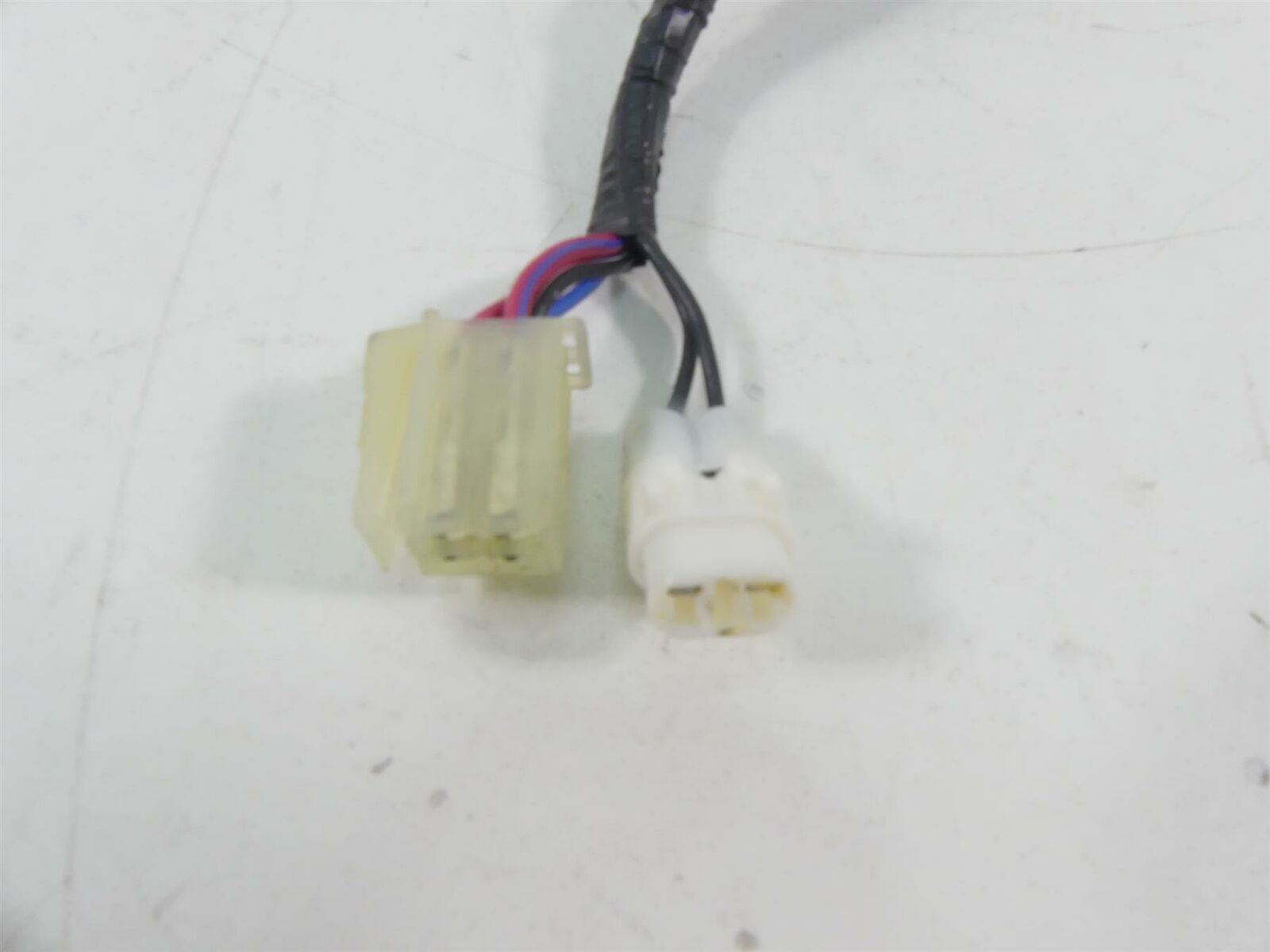 2020 Yamaha VMX17 1700 Right Hand Control Switch Start Kill Stop 2S3-83975-00-00 {{ shop.shopifyCountryName }} - Mototech271