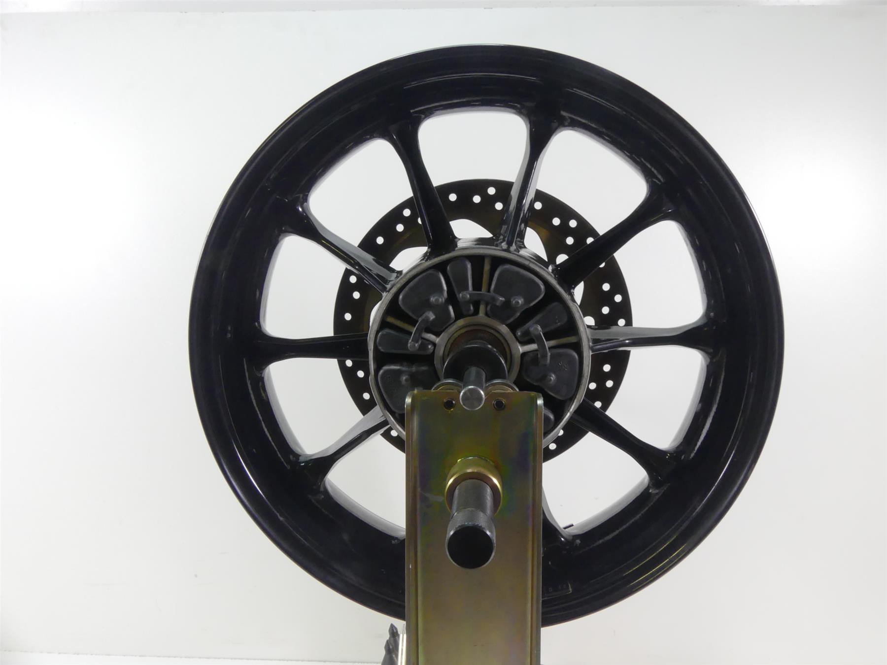 2017 Victory Octane 1200 Straight Rear Wheel Rim 17x4.5 1522138-266 {{ shop.shopifyCountryName }} - Mototech271