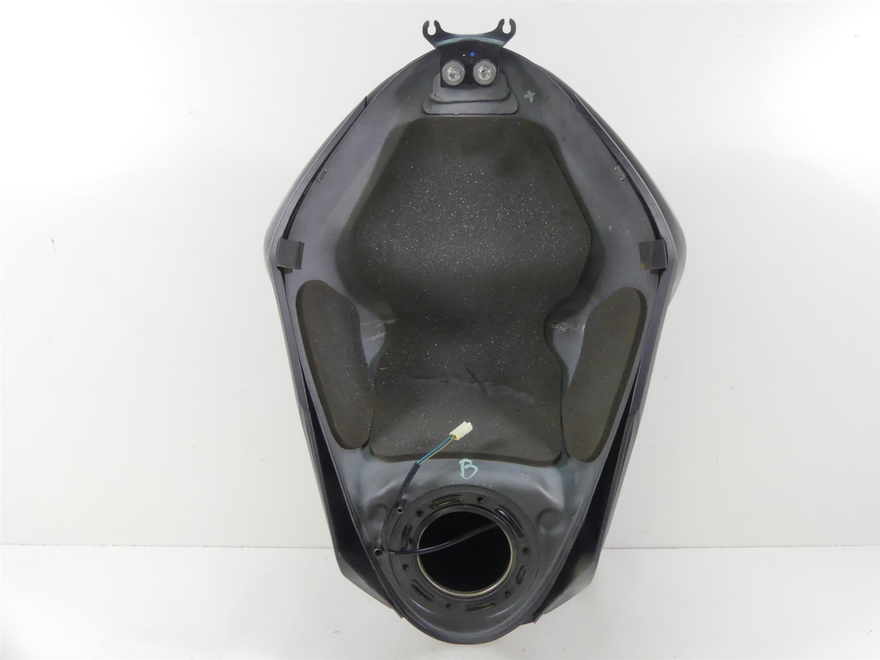 2019 Triumph Street Triple 765R Fuel Gas Petrol Tank -Read T2401438 {{ shop.shopifyCountryName }} - Mototech271