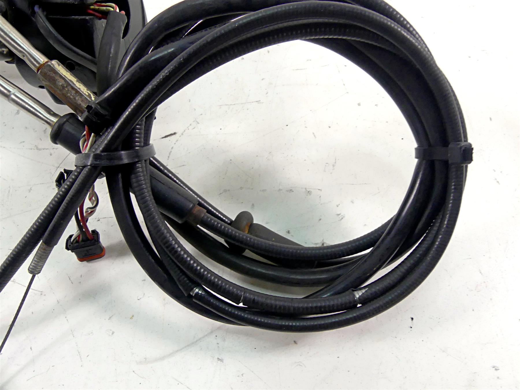 2013 Harley Softail FLSTFB Fat Boy Lo Right Hand Control Switch -Read 72954-11 {{ shop.shopifyCountryName }} - Mototech271