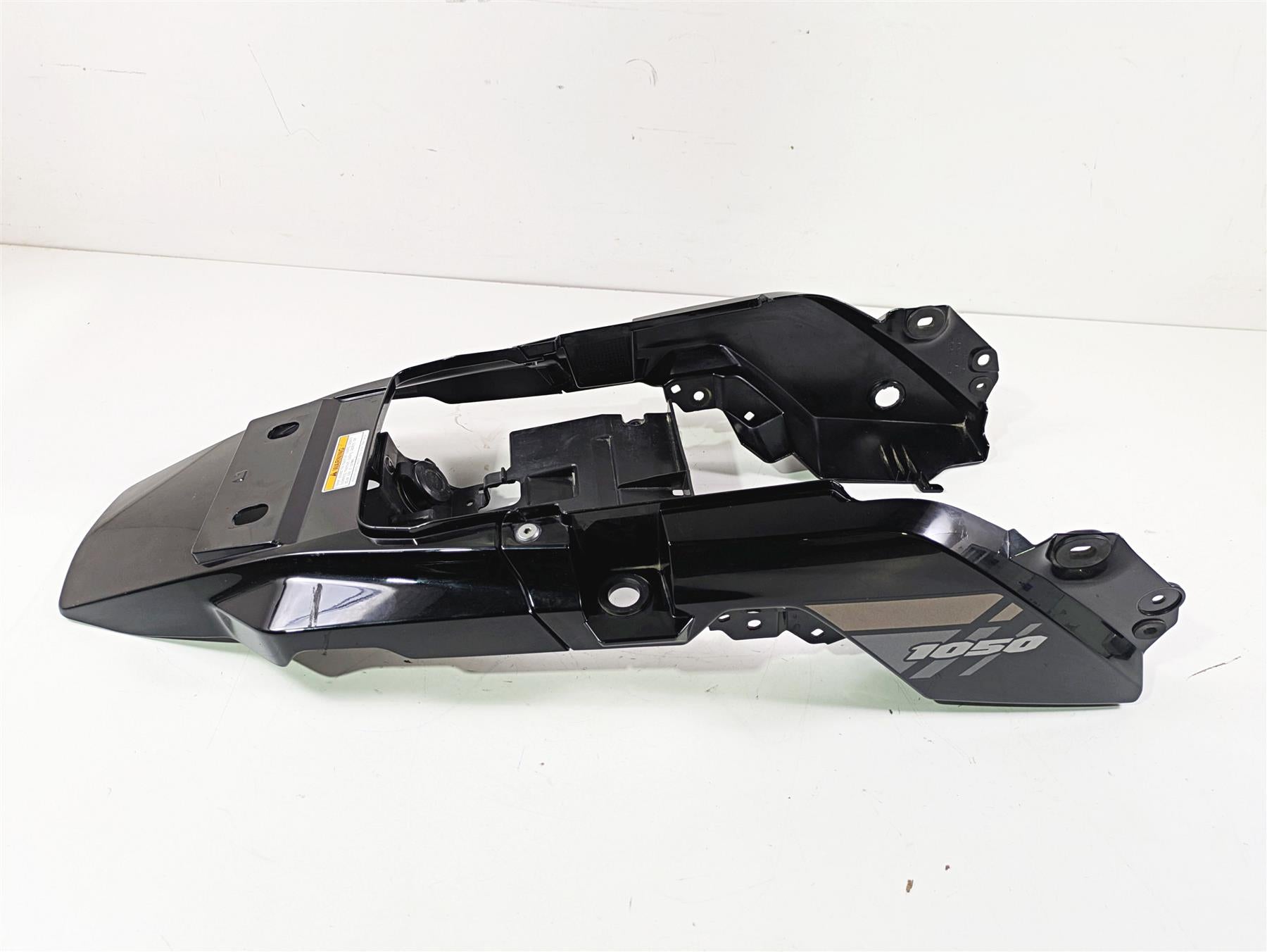 2020 Suzuki V-Strom 1050 XT Upper Tail Fender Cover 47711-06L00 {{ shop.shopifyCountryName }} - Mototech271