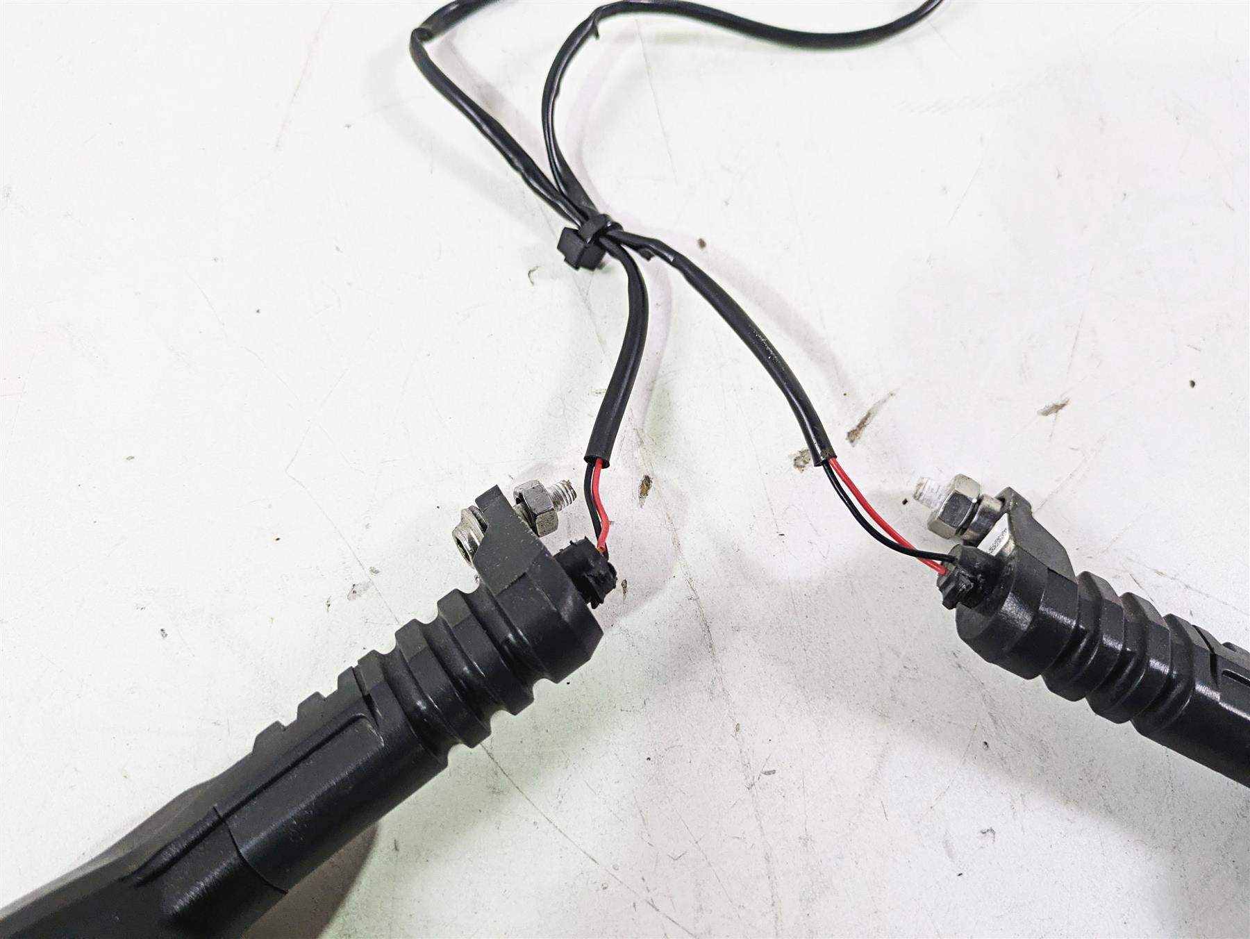 2023 BMW G310R K03 Front Blinker Turn Signal Set 63138557204 {{ shop.shopifyCountryName }} - Mototech271