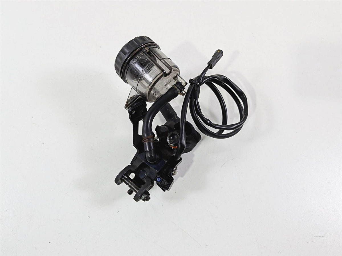 2022 Triumph Tiger 900 GT Pro Front Radial Brake Master Cylinder T2022194 {{ shop.shopifyCountryName }} - Mototech271
