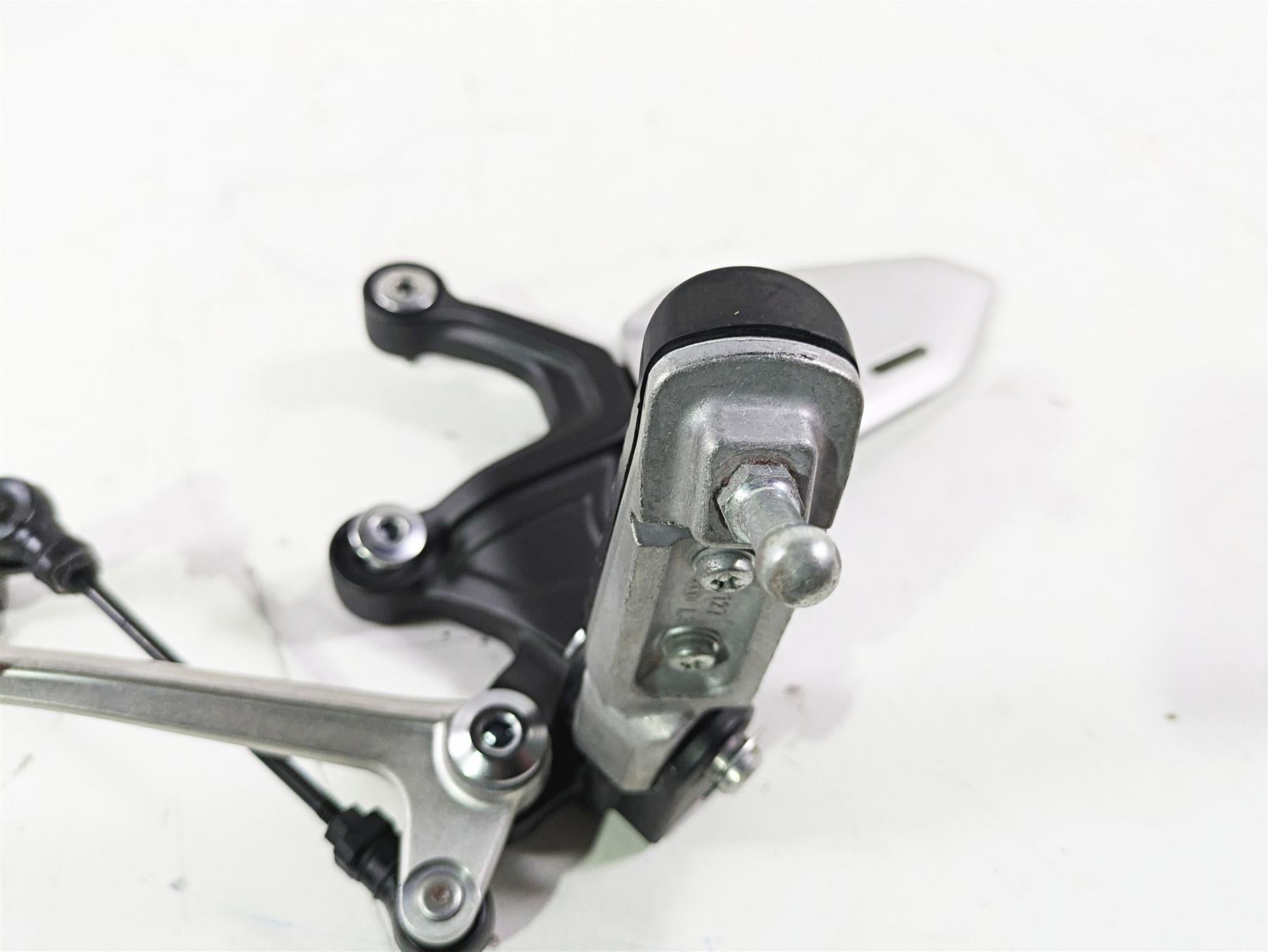 2022 Kawasaki ZR900RS Cafe Left Foot Peg Rest & Shift Lever Set 13236-0808 {{ shop.shopifyCountryName }} - Mototech271