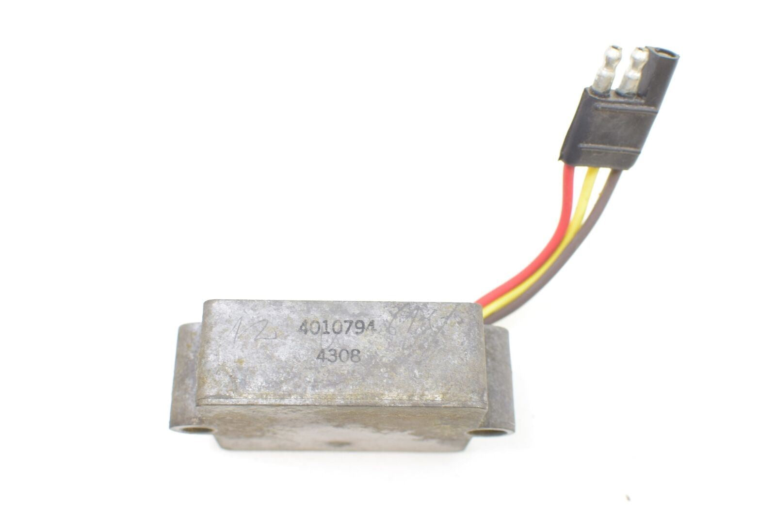 2009 Polaris RMK 600 S09PM6KS Volt Regulator Voltage Rectifier 4010794 {{ shop.shopifyCountryName }} - Mototech271
