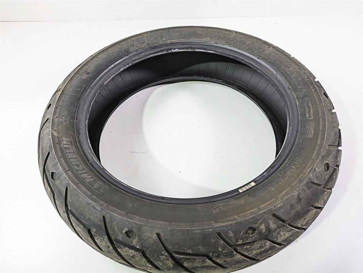 Used Rear Motorcycle Tire Michelin Scorcher 31 160/70B17 43250-07B {{ shop.shopifyCountryName }} - Mototech271