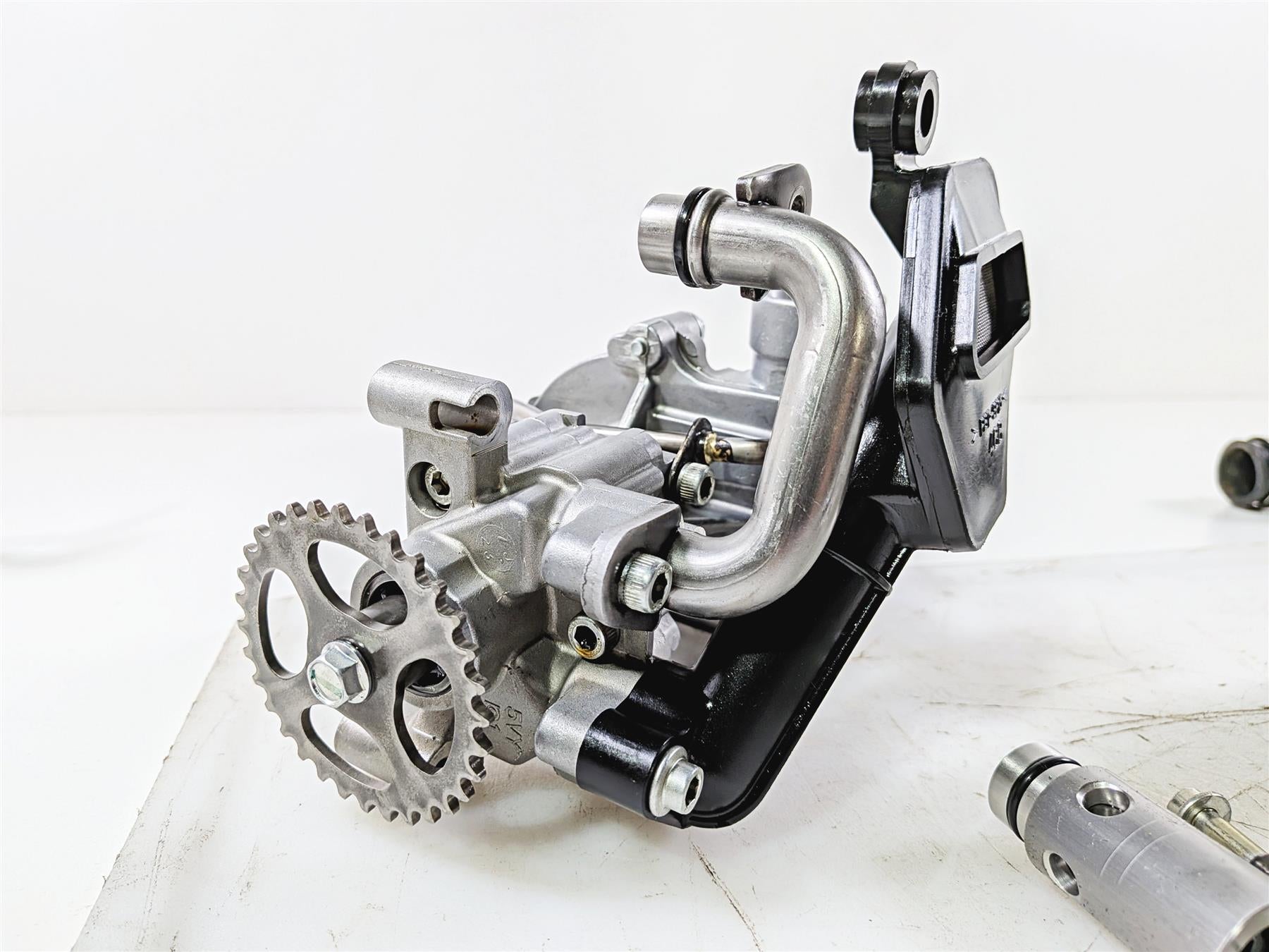 2008 Yamaha YZF R1 RN19 Oil & Water Pump Assembly - Tested 4C8-12420-21-00 {{ shop.shopifyCountryName }} - Mototech271