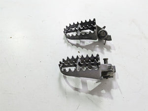 2009 BMW R1200GS K255 Adv Front Footpeg Foot Peg Set 46717694557 46717694558 | Mototech271