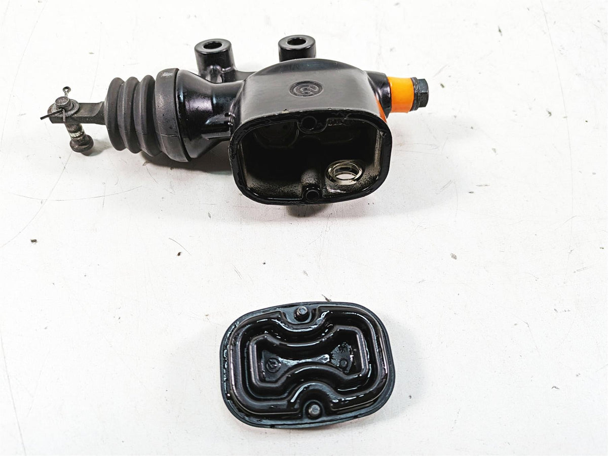 2009 Harley Touring FLHTCU Electra Glide Rear Brake Master Cylinder 41700028A {{ shop.shopifyCountryName }} - Mototech271