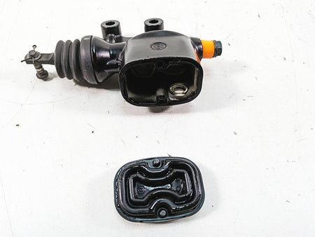 2009 Harley Touring FLHTCU Electra Glide Rear Brake Master Cylinder 41700028A {{ shop.shopifyCountryName }} - Mototech271
